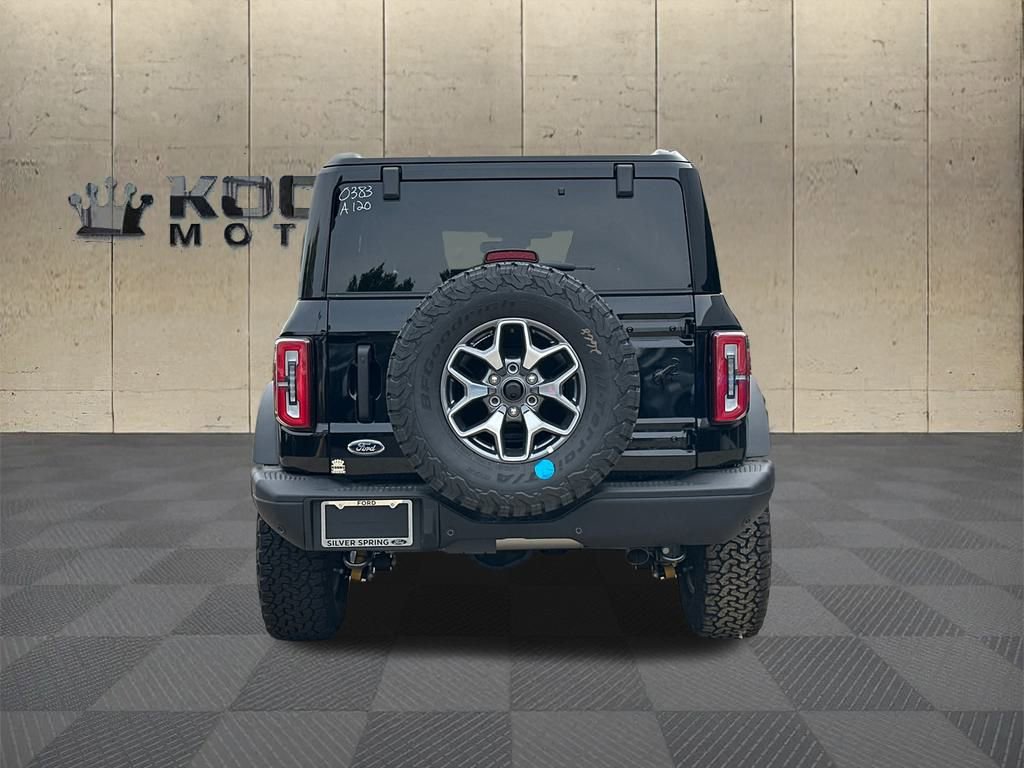 New 2025 Ford Bronco Badlands image 8