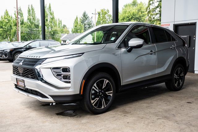 New 2026 Mitsubishi Eclipse Cross SE image 3