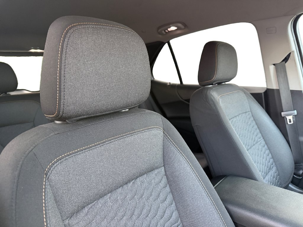 Used 2021 Chevrolet Equinox LT FWD image 29