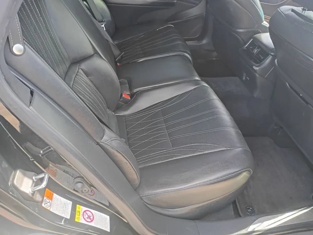 Used 2018 Lexus LS 500 AWD w/ Luxury Package image 24