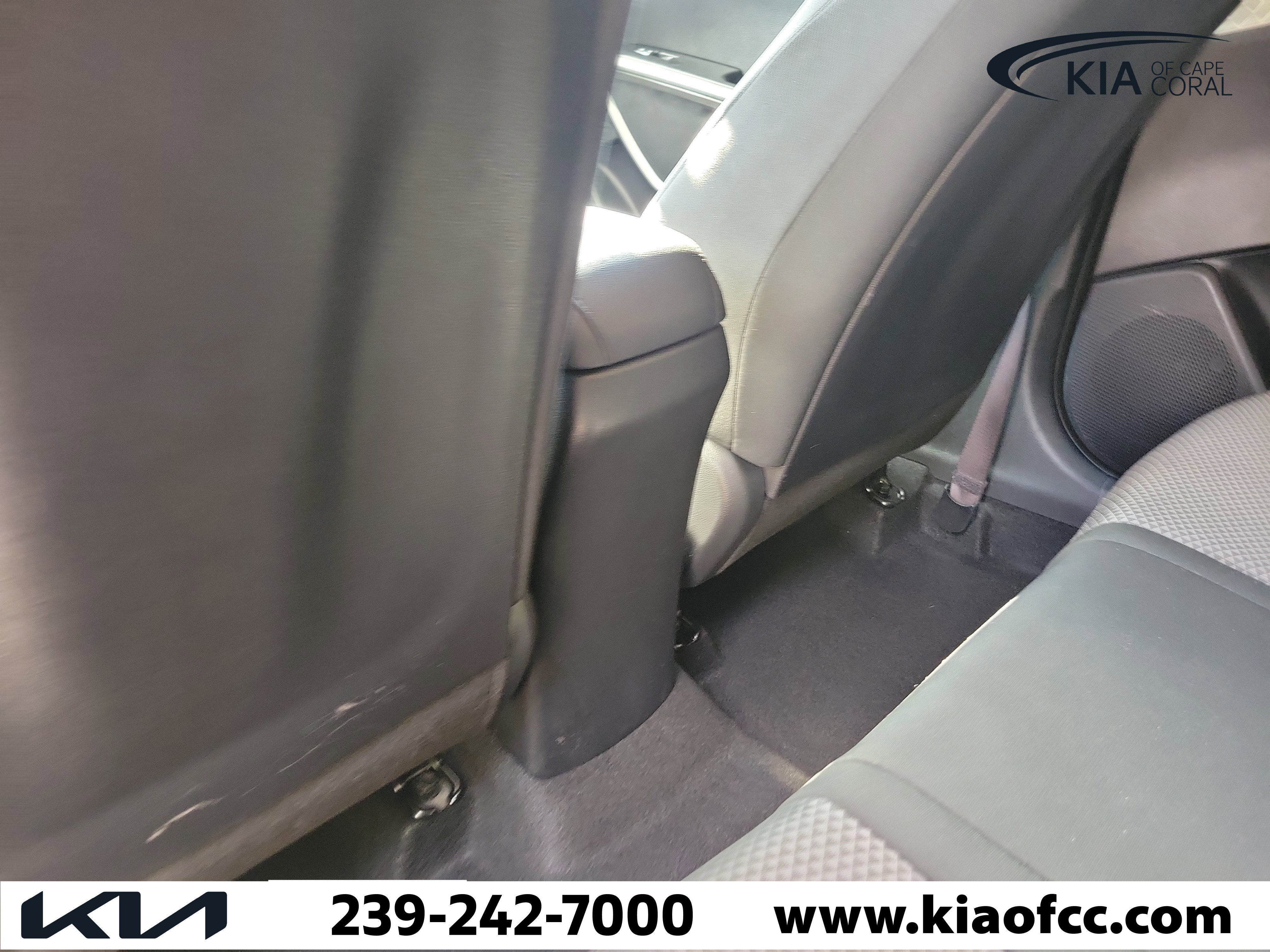 Used 2020 Kia Soul LX FWD image 13