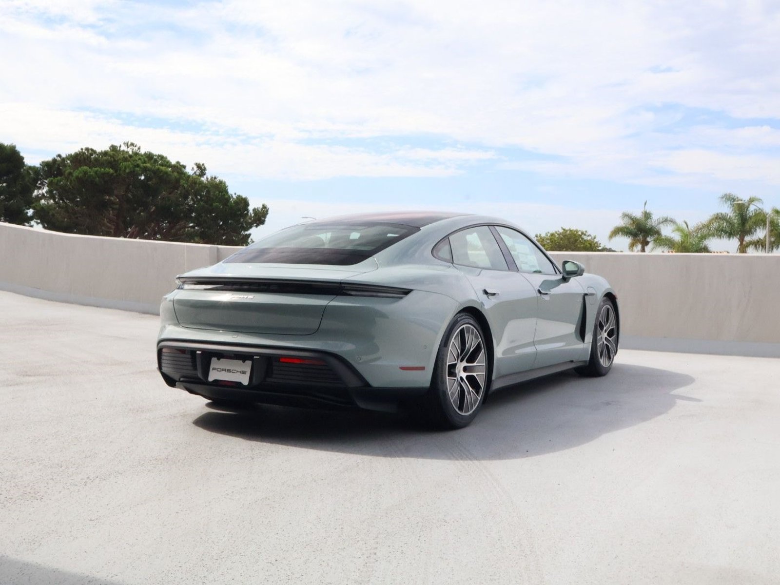 New 2026 Porsche Taycan AWD/4WD image 9