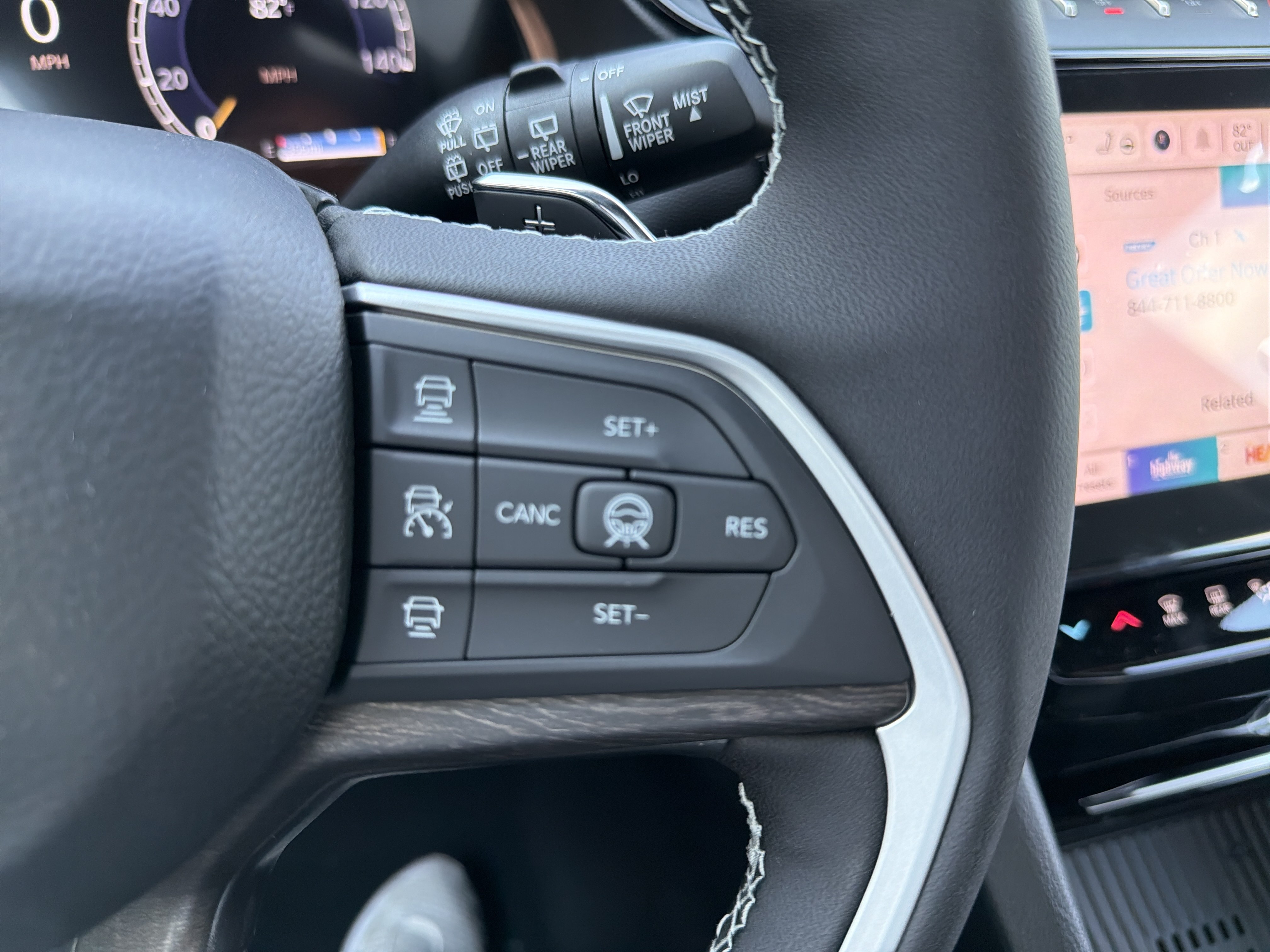 New 2026 Jeep Grand Cherokee L 4WD image 19