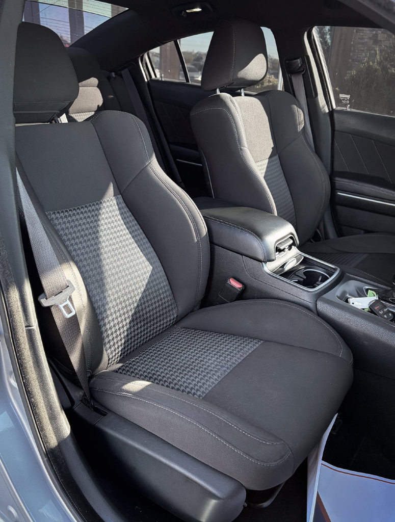 Used 2020 Dodge Charger GT RWD image 25