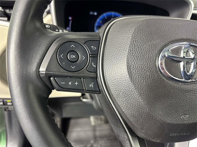 Used 2024 Toyota Corolla Cross XLE image 18