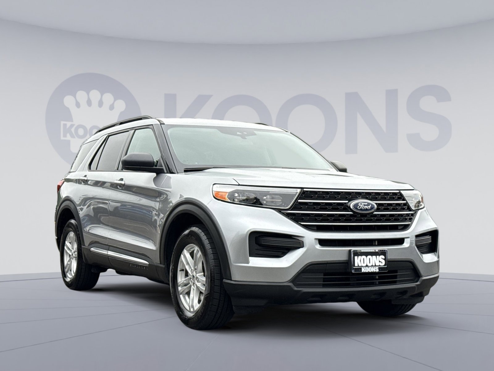 Used 2021 Ford Explorer XLT AWD/4WD image 8