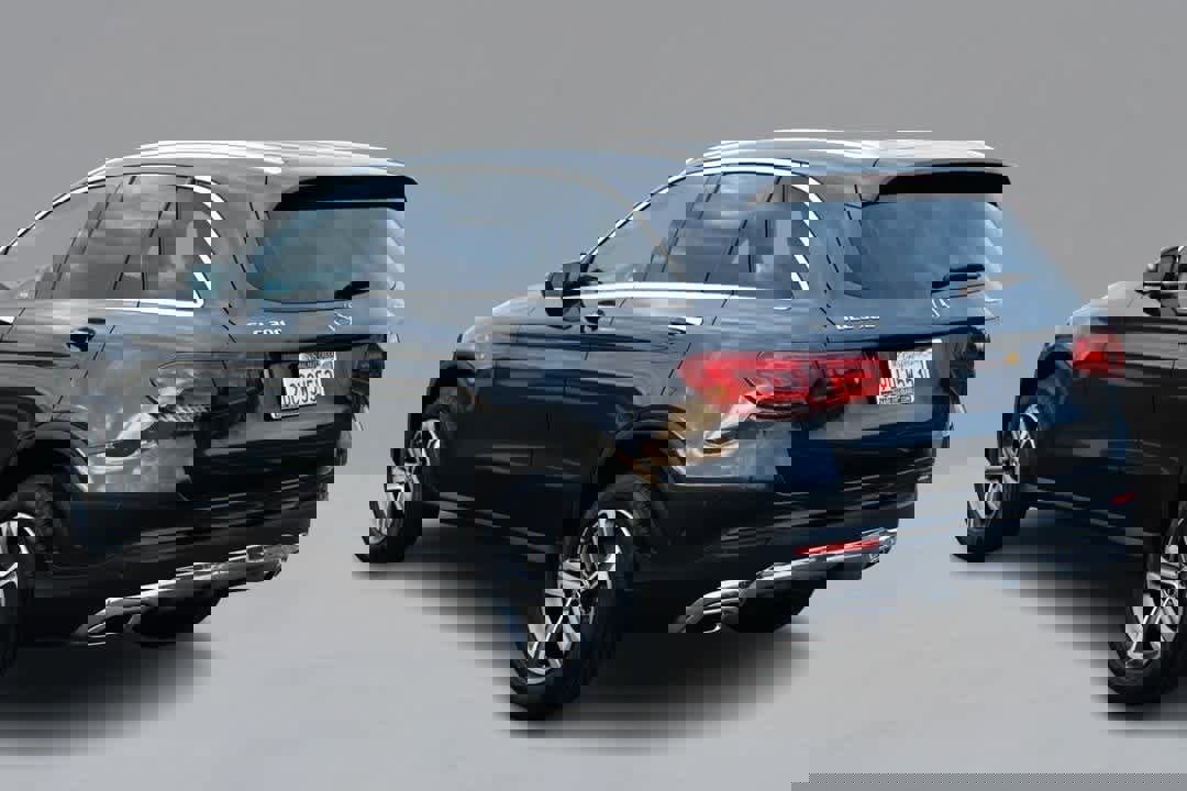 Used 2022 Mercedes-Benz GLC 300 4MATIC image 7