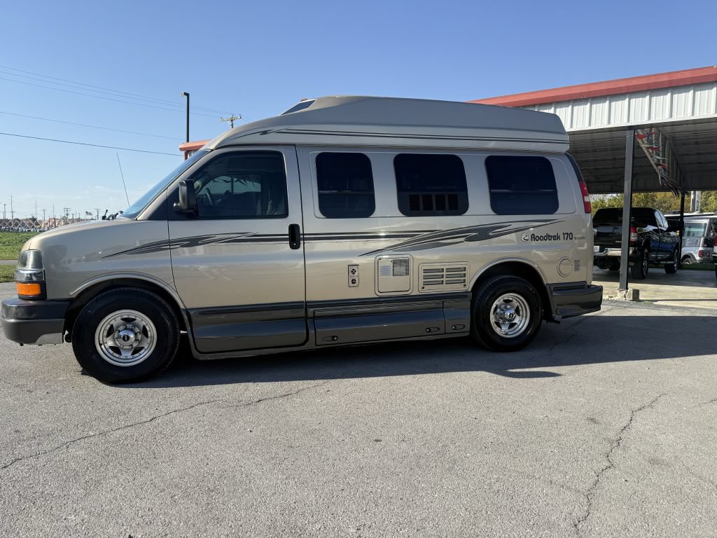 Used 2011 Chevrolet Express 2500 w/ Power Package RWD image 29