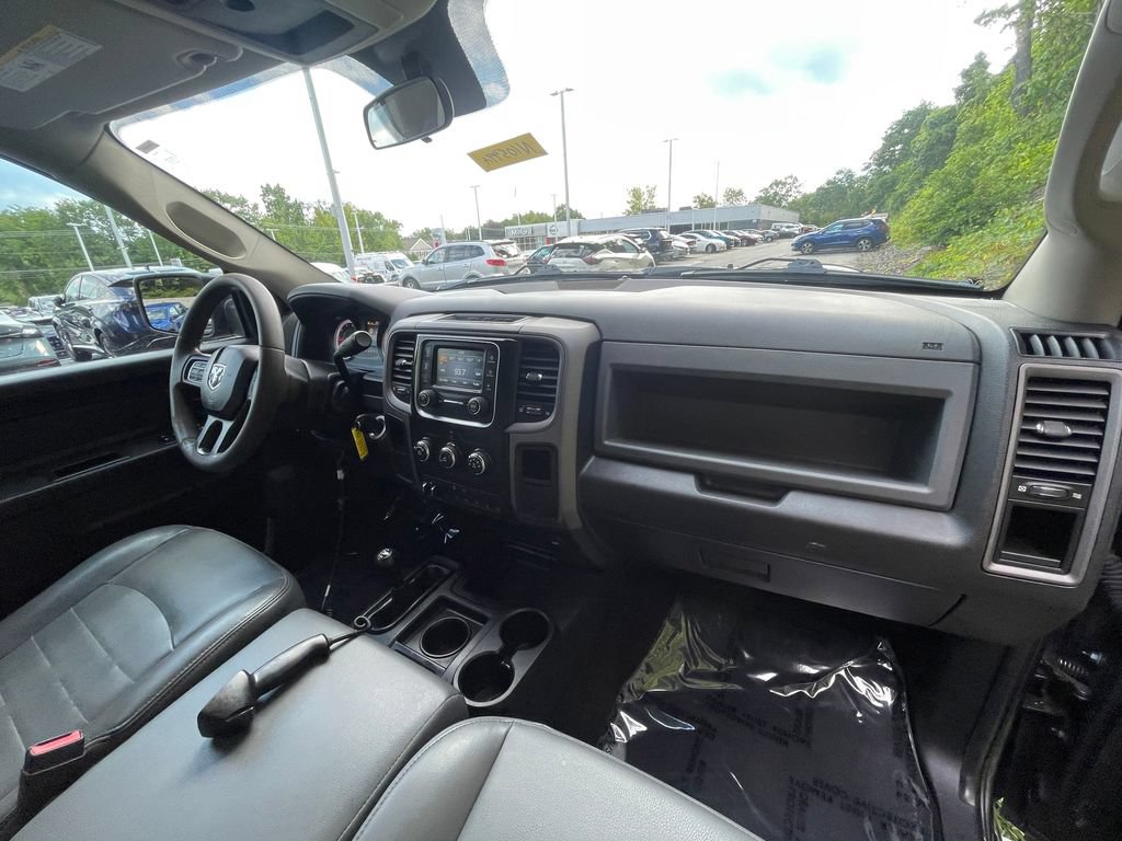 Used 2018 RAM 2500 ST AWD/4WD image 16