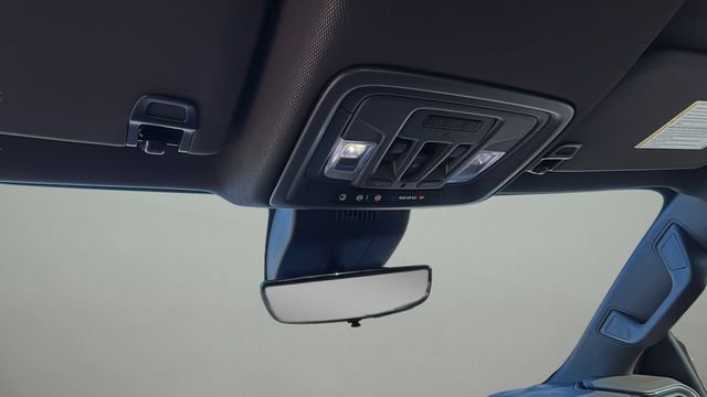 Used 2025 Chevrolet Silverado 1500 LTZ w/ LTZ Premium Package image 28
