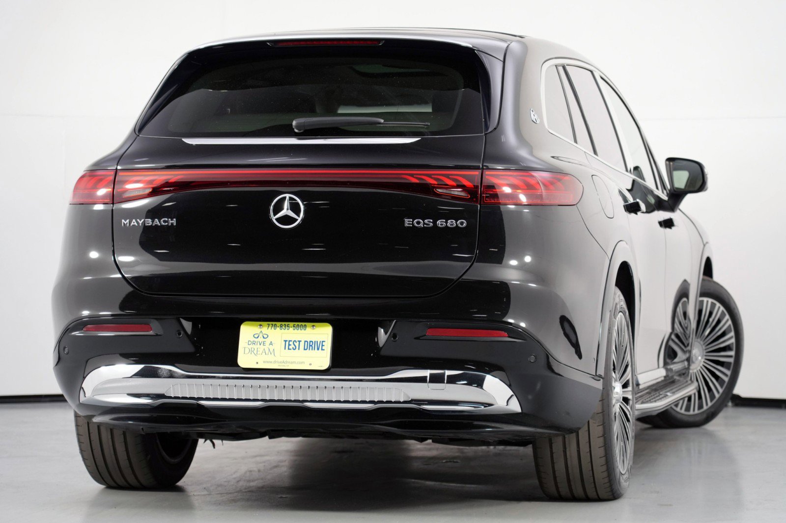 Used 2024 Mercedes-Benz Maybach EQS 680 Maybach EQS 680 image 5