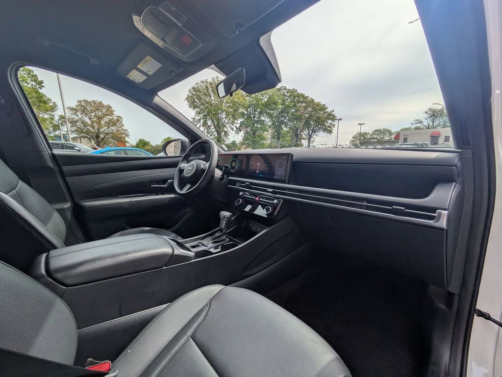 Used 2025 Hyundai Santa Cruz SEL FWD image 29