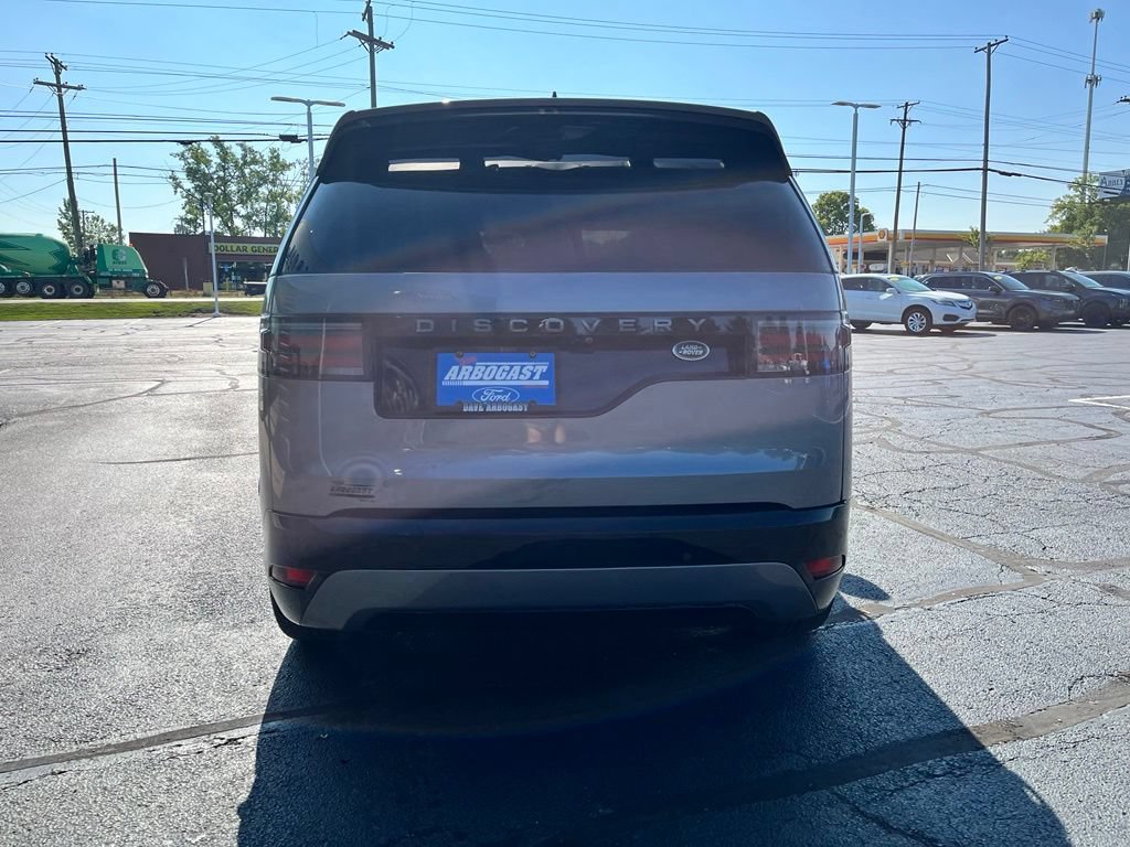 Used 2023 Land Rover Discovery S R-Dynamic AWD/4WD image 6