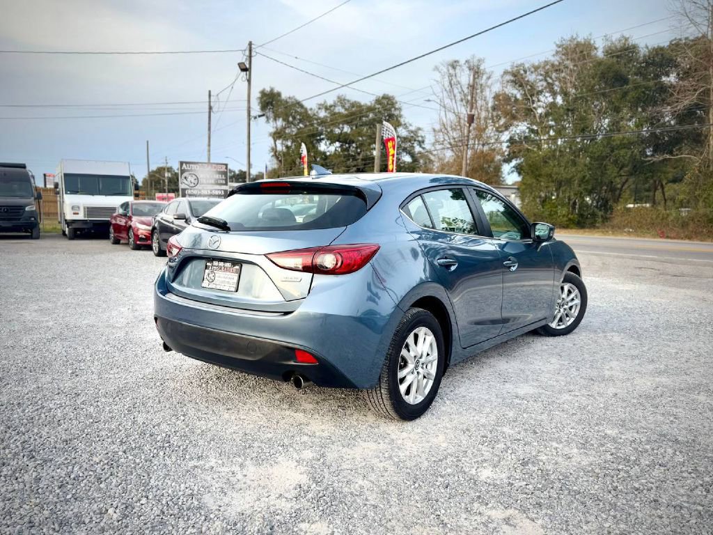 Used 2016 MAZDA MAZDA3 i Grand Touring image 4