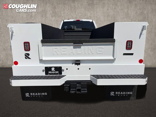 New 2026 Ford F550 4x4 Crew Cab image 7