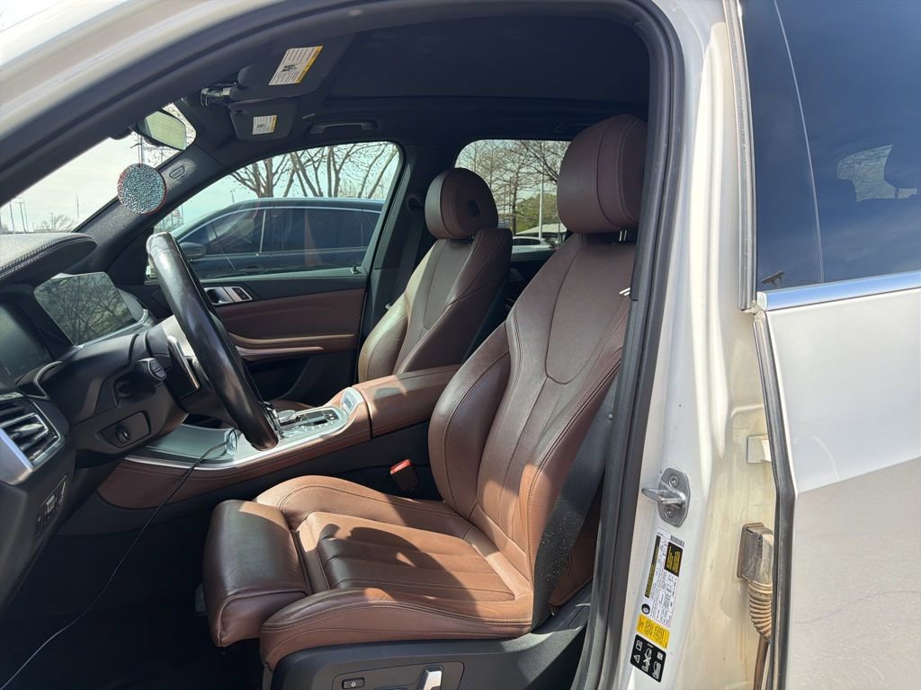 Used 2019 BMW X5 xDrive40i w/ Premium Package 2 image 14