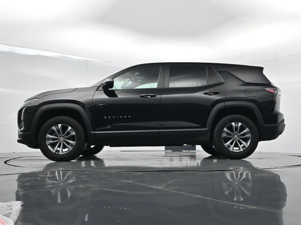 Used 2026 Chevrolet Equinox LT w/ Convenience Package II FWD image 29