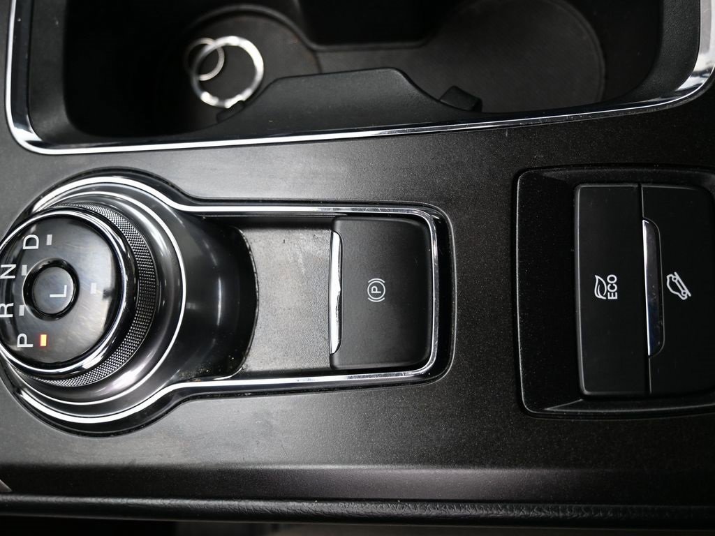 Used 2018 Ford Fusion S image 26