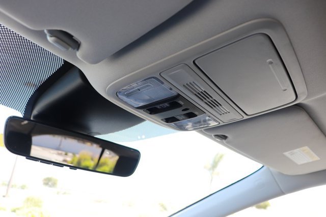 Certified 2025 Honda Odyssey Touring image 32