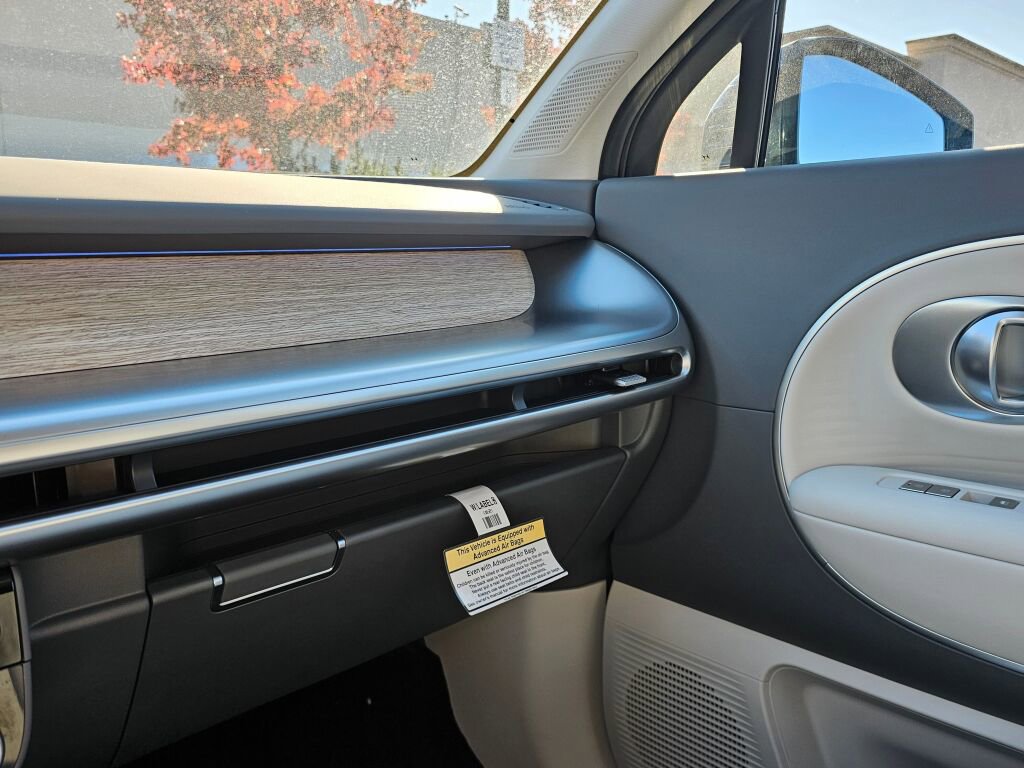 New 2026 Hyundai Ioniq 9 SEL image 22