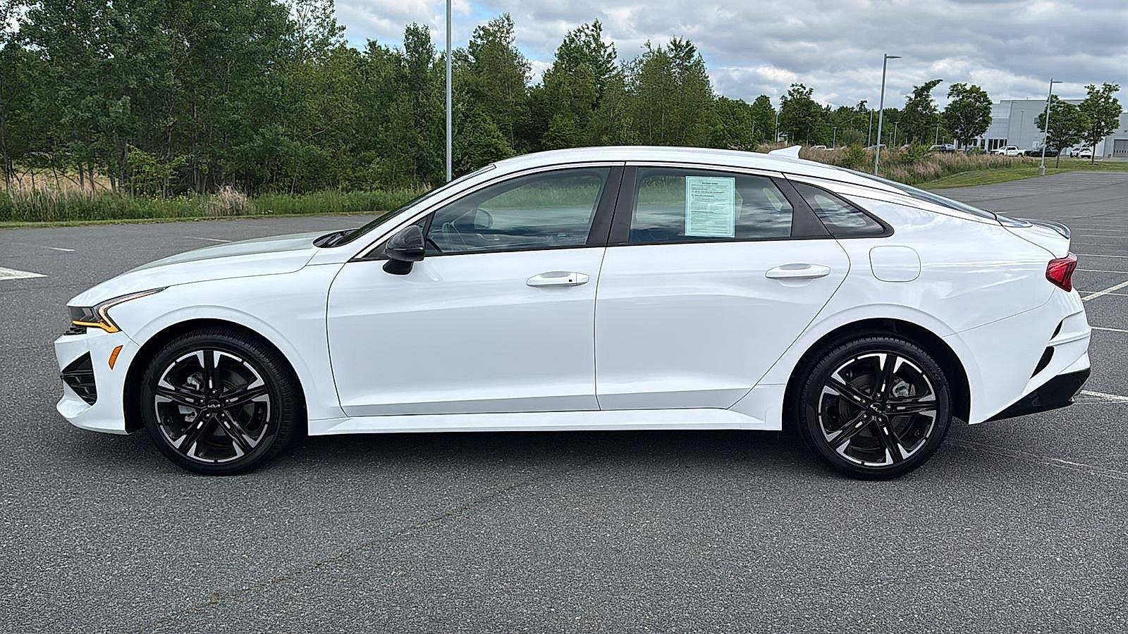 Used 2024 Kia K5 GT-Line w/ GT-Line Premium Package FWD image 10