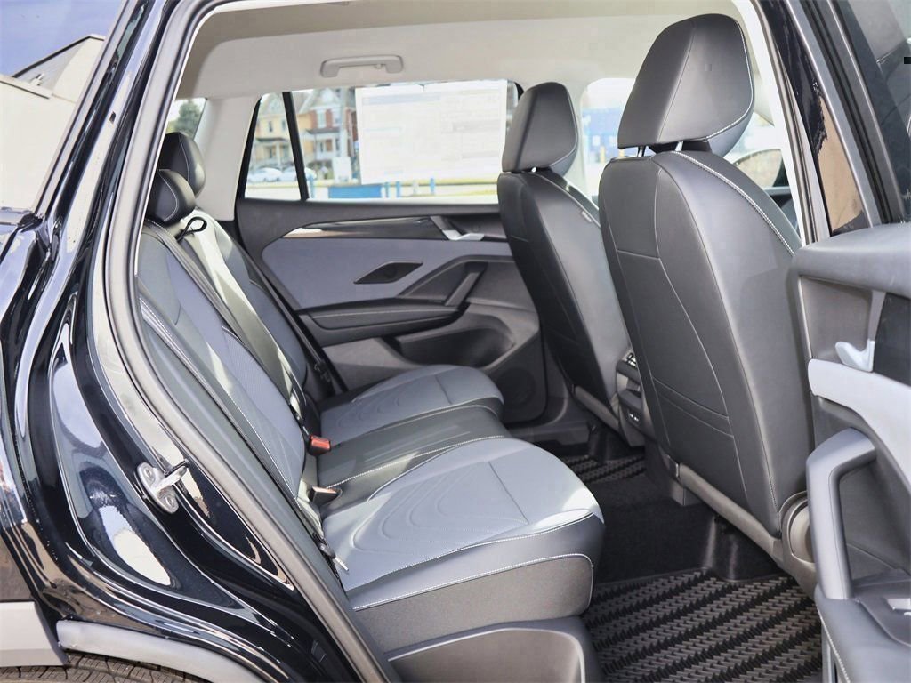 New 2026 Volkswagen Tiguan SE AWD/4WD image 28
