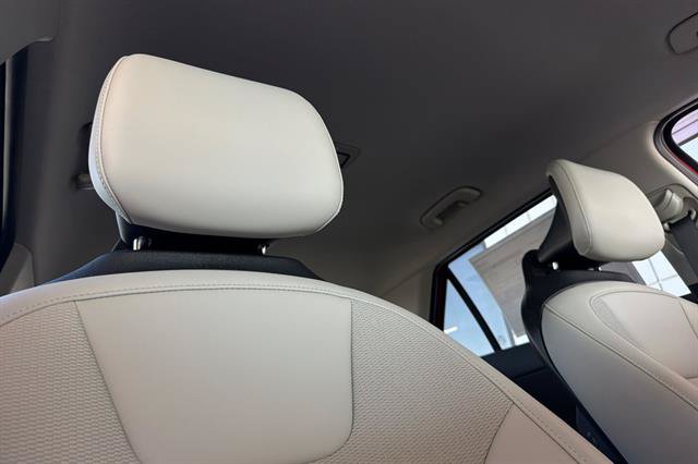 New 2026 Kia Niro EX FWD image 19