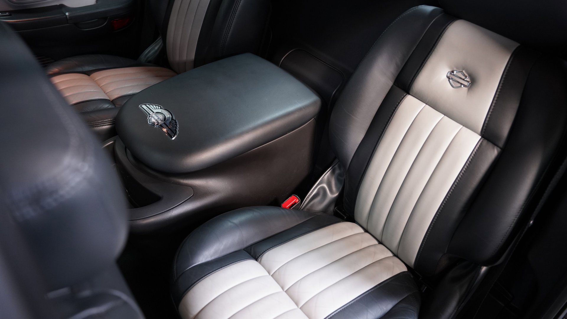 Used 2003 Ford F150 Harley-Davidson RWD image 35