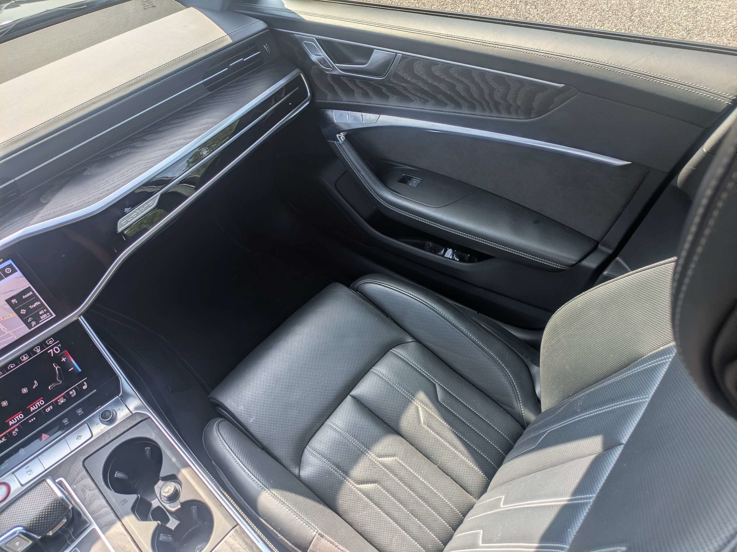 Used 2020 Audi S6 Prestige w/ Prestige Package AWD/4WD image 16