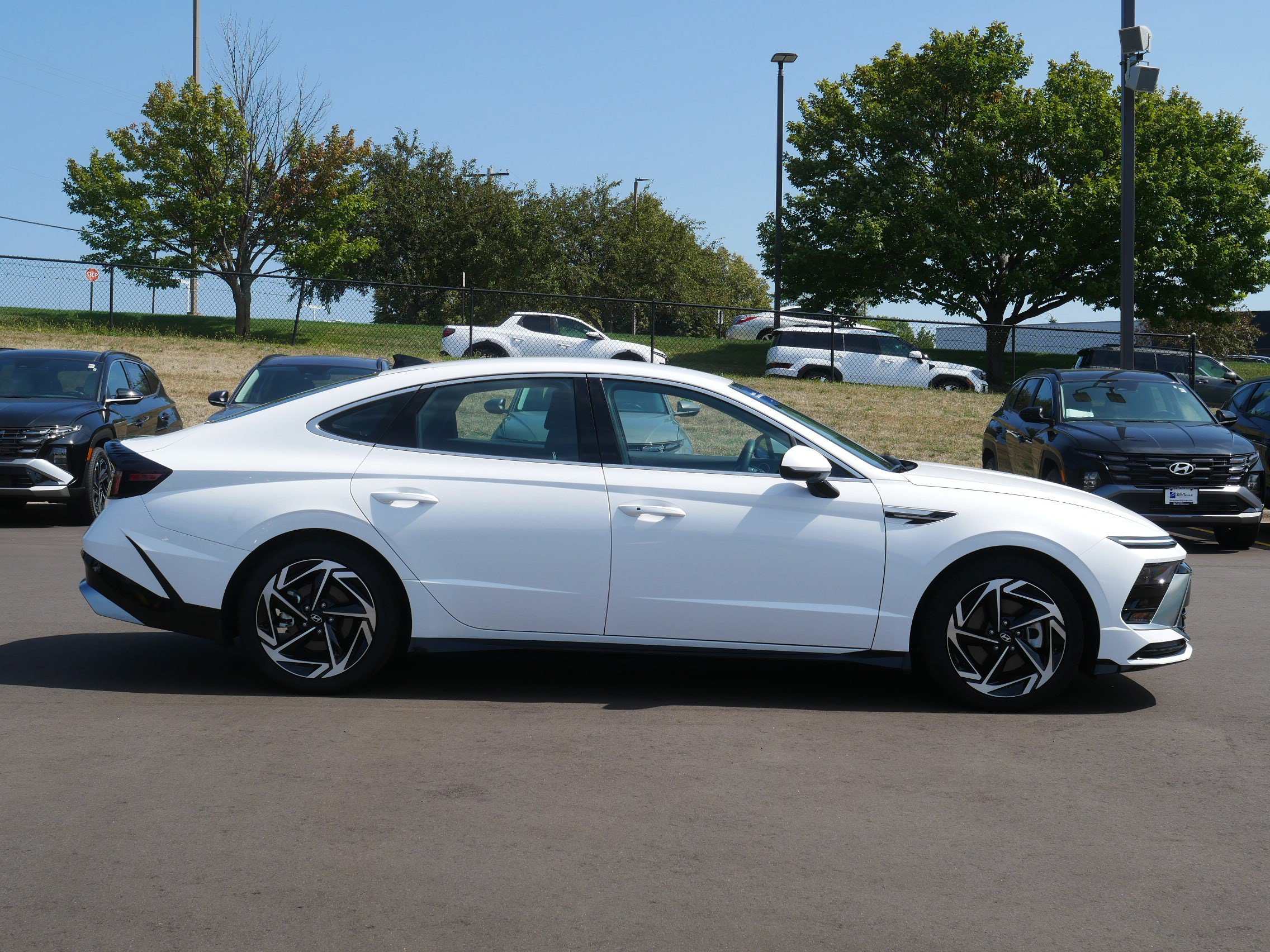 Certified 2026 Hyundai Sonata SEL AWD/4WD image 5