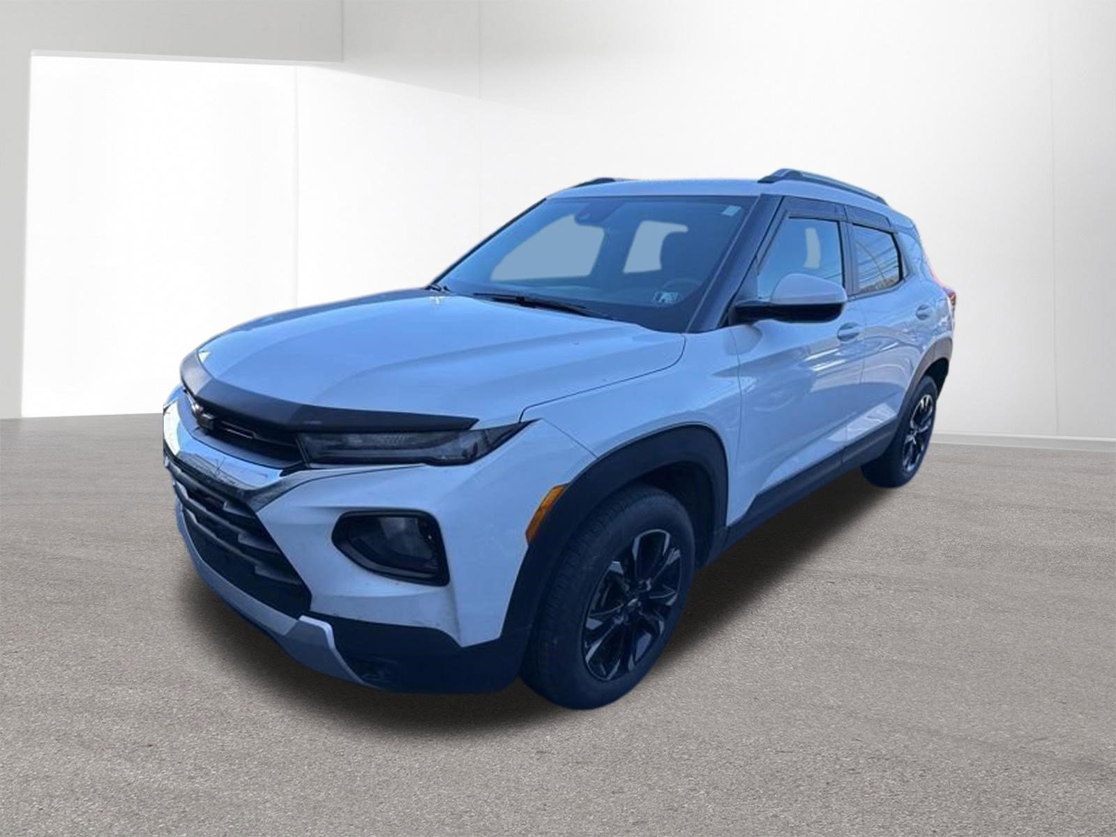 Used 2023 Chevrolet TrailBlazer LT w/ Convenience Package image 4