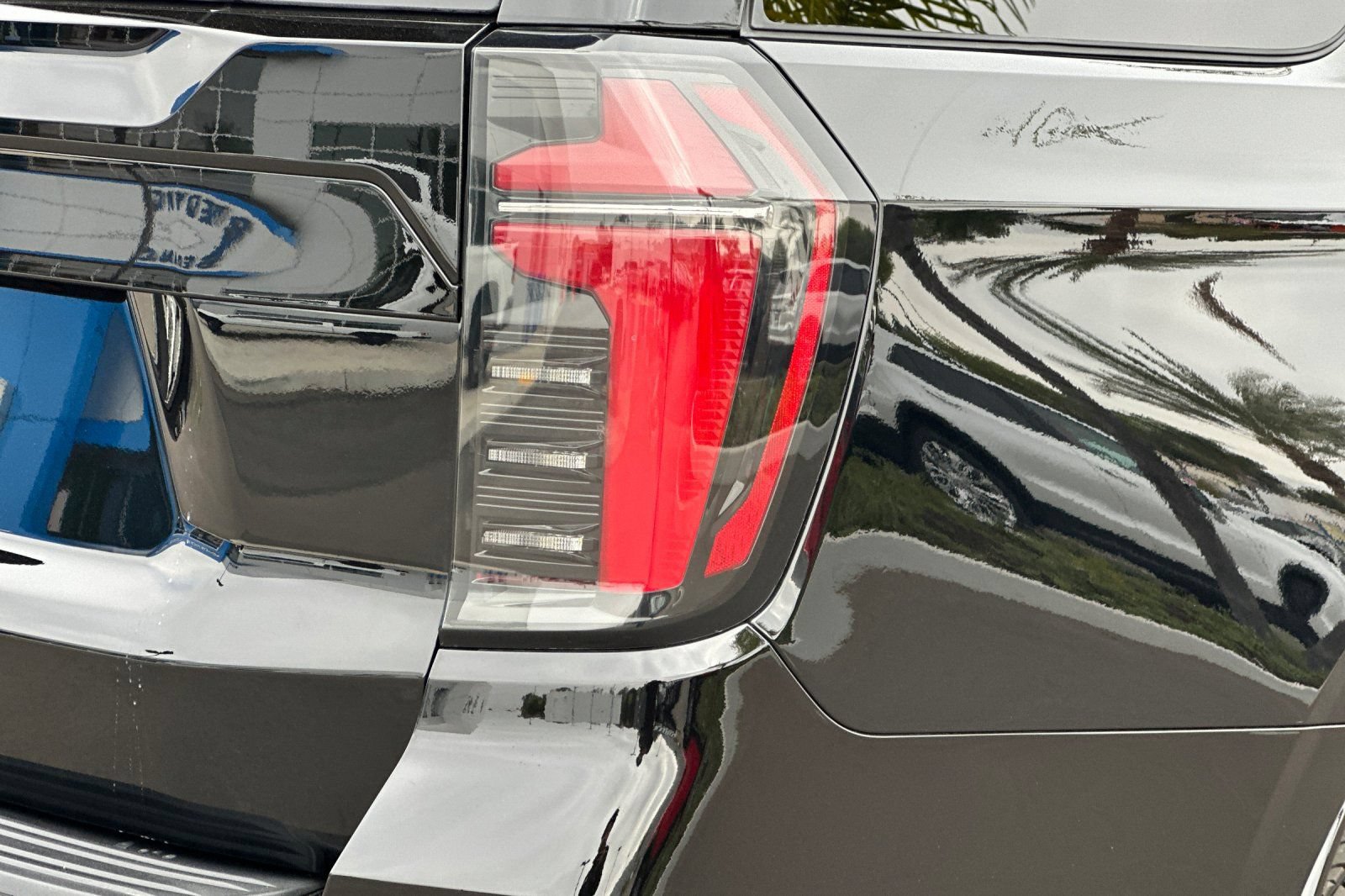 New 2026 Chevrolet Tahoe LS w/ LPO, Dark Essentials Package RWD image 28