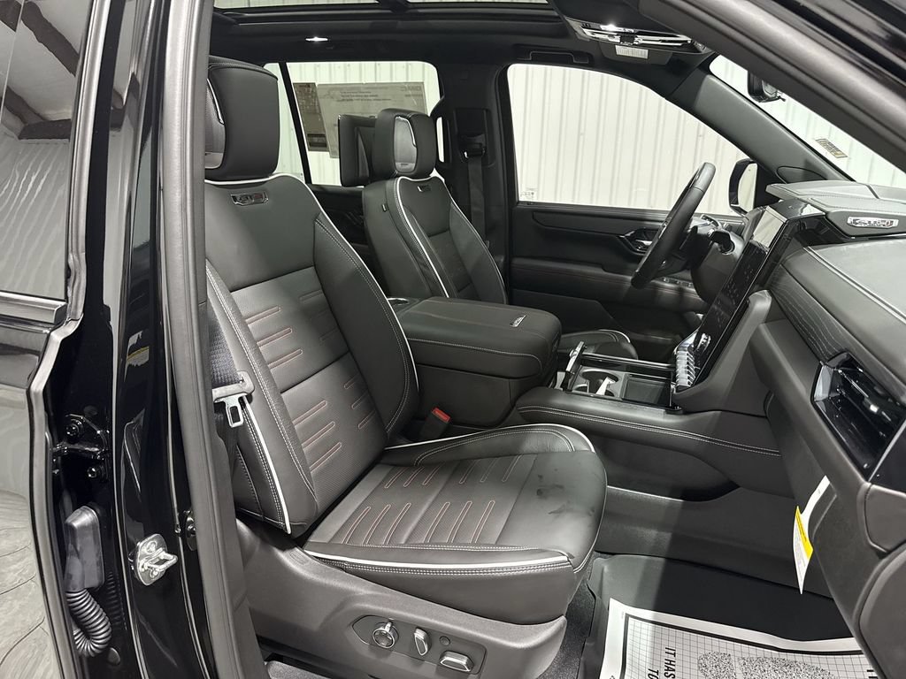 New 2026 GMC Yukon AT4 Ultimate AWD/4WD image 29