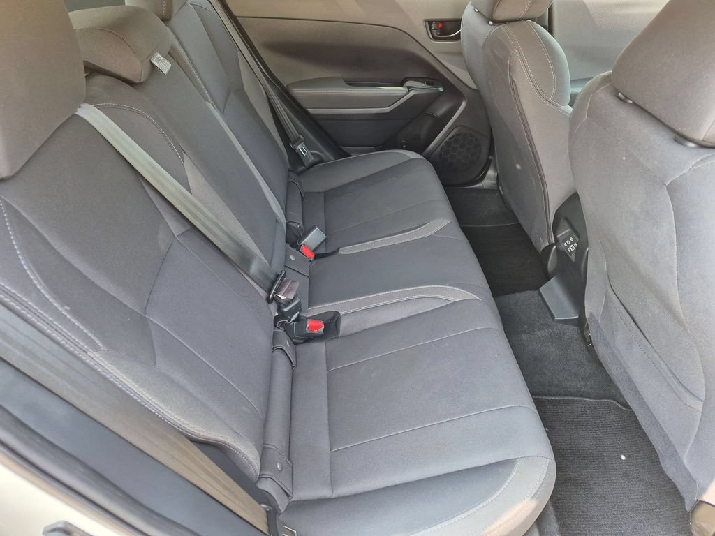 Used 2025 Subaru Crosstrek 2.5i Premium AWD/4WD image 29