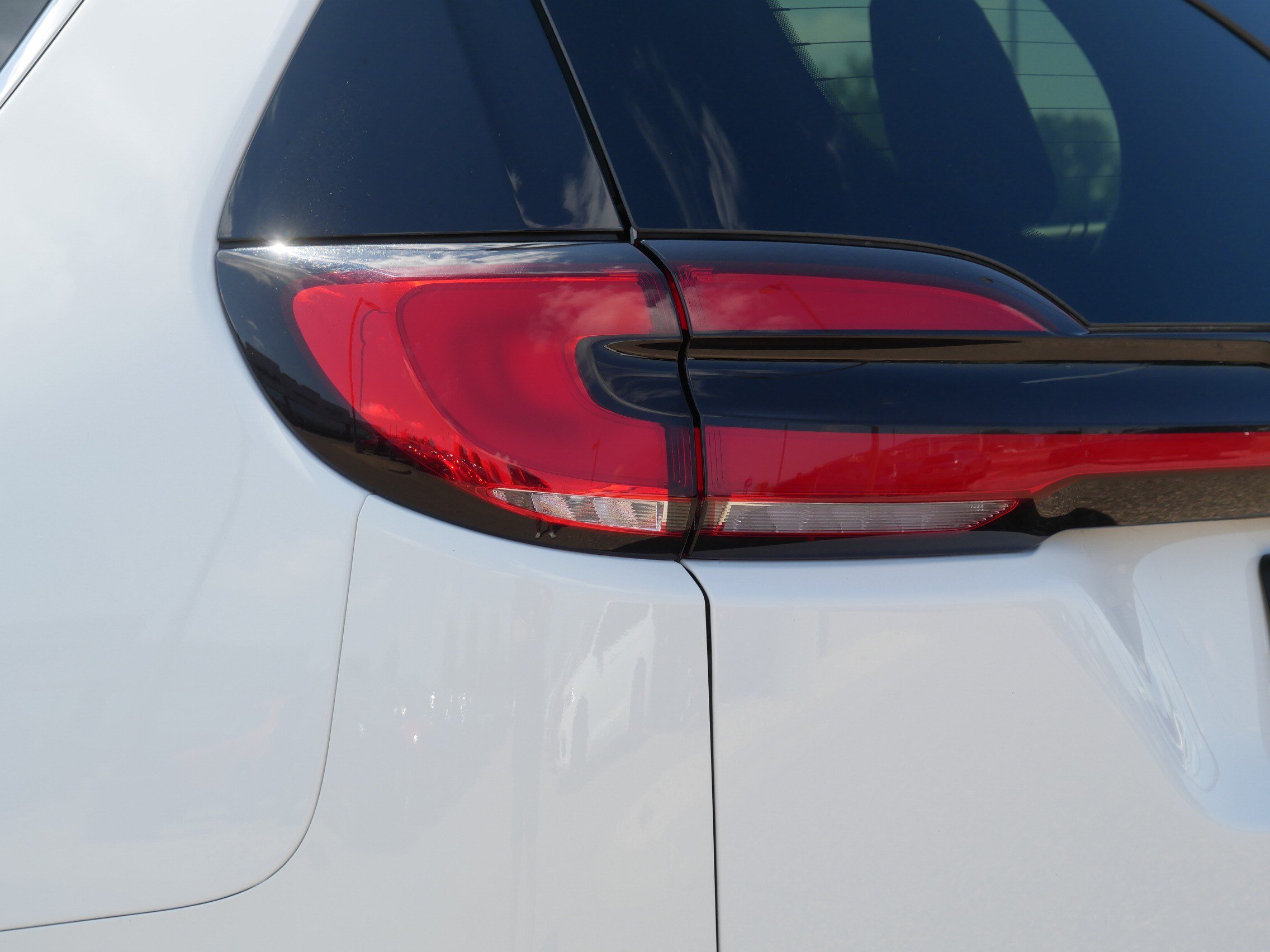 Used 2025 Chrysler Pacifica Select FWD image 17
