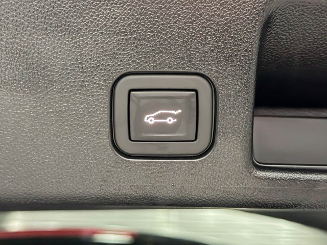 Used 2024 Chevrolet Equinox EV RS w/ Active Safety Package 3 image 34