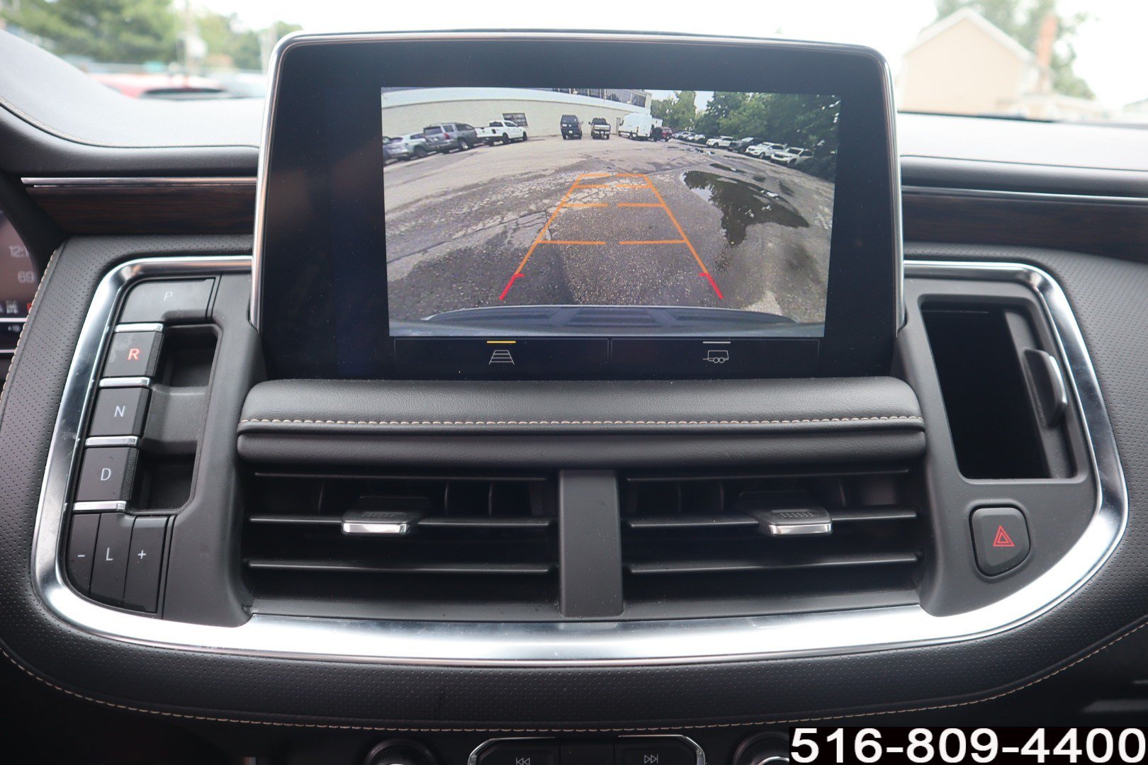 Used 2023 Chevrolet Suburban Premier AWD/4WD image 28