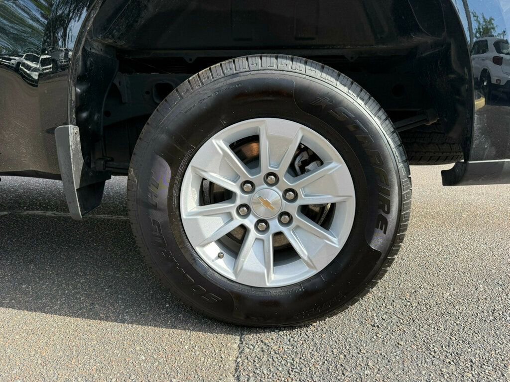 Used 2025 Chevrolet Silverado 1500 LT image 10