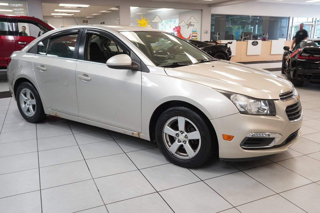Used 2015 Chevrolet Cruze LT FWD image 13