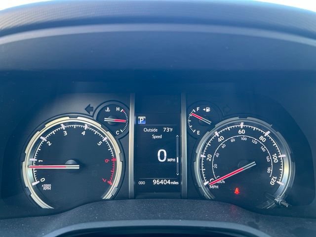 Used 2022 Toyota 4Runner Limited AWD/4WD image 16