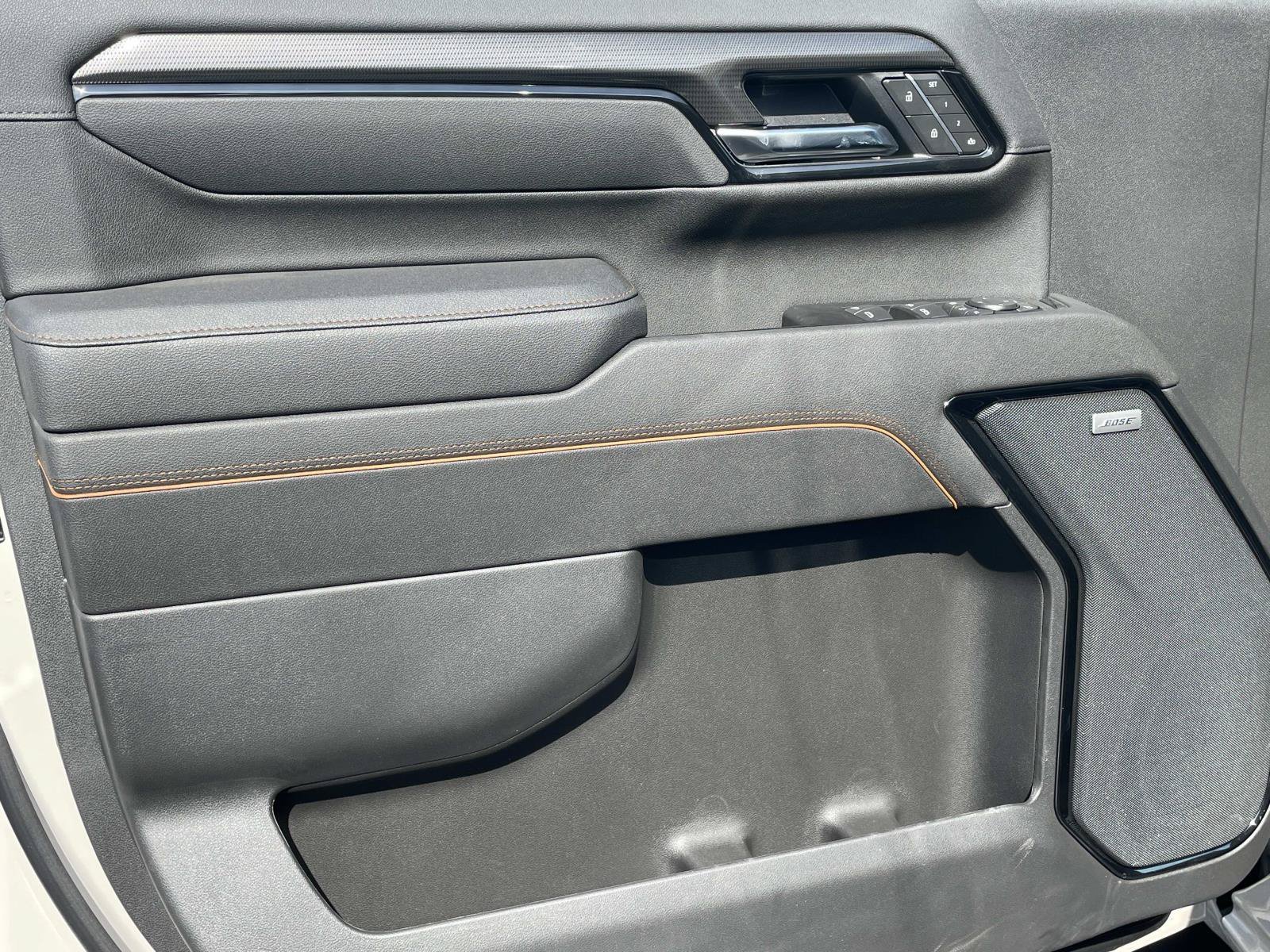 New 2026 GMC Sierra 2500 AT4 w/ AT4 Premium Plus Package AWD/4WD image 19