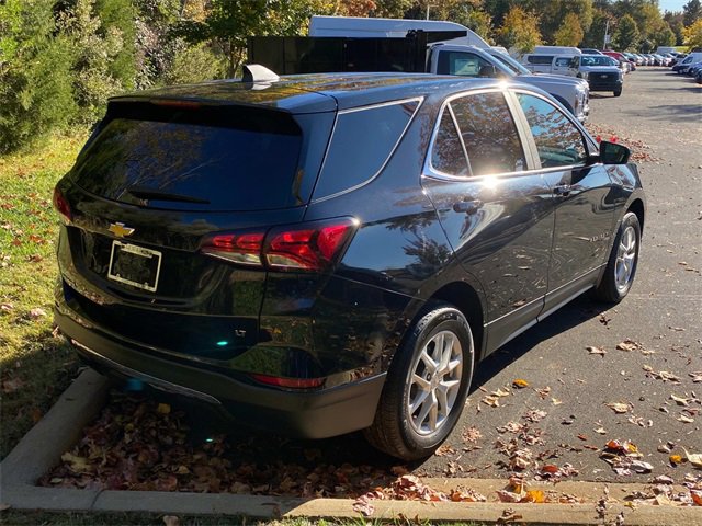 Used 2024 Chevrolet Equinox LT image 32