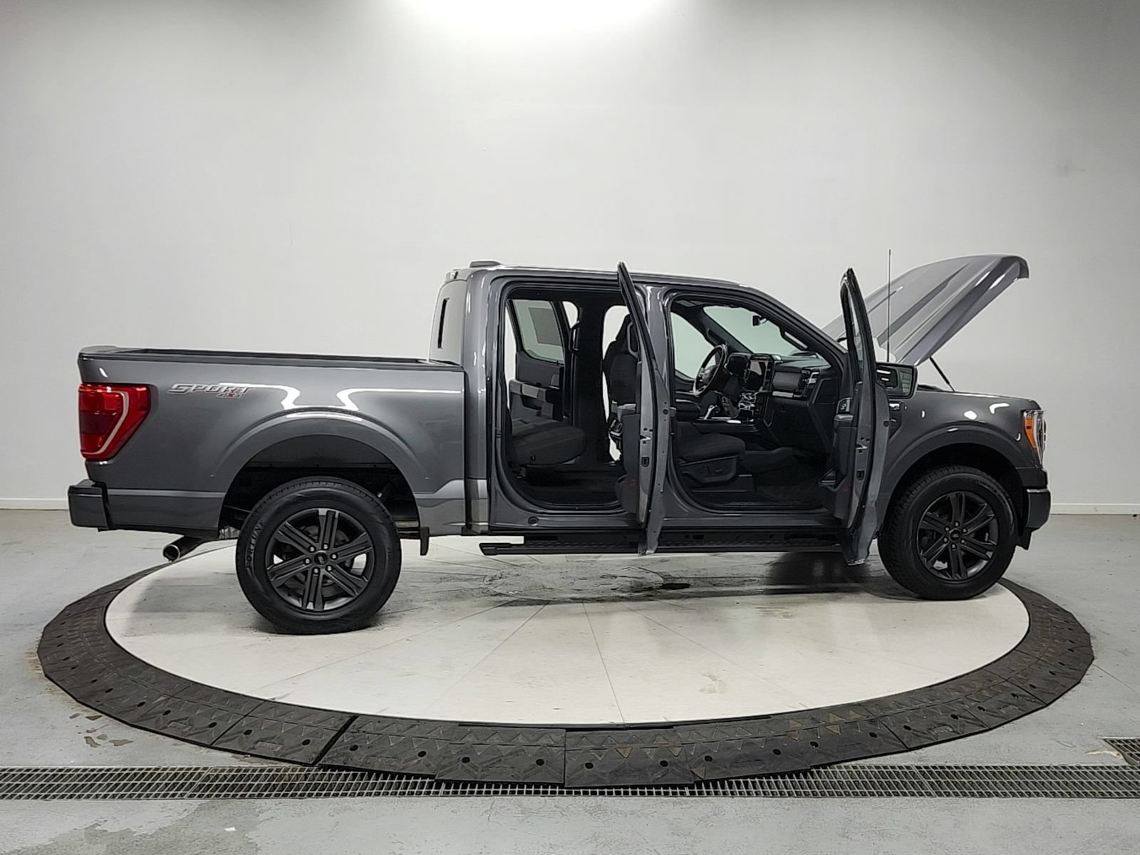 Used 2023 Ford F150 XLT w/ Equipment Group 302A High AWD/4WD image 16