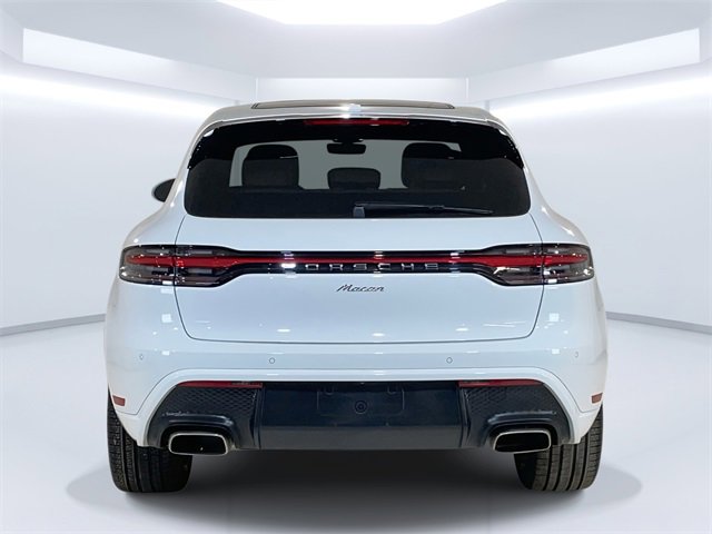 Certified 2025 Porsche Macan image 6