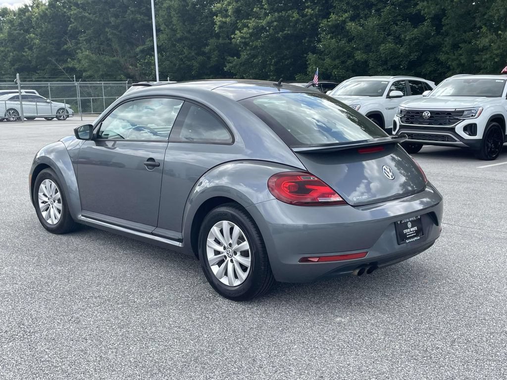 Used 2018 Volkswagen Beetle 2.0T S FWD image 5