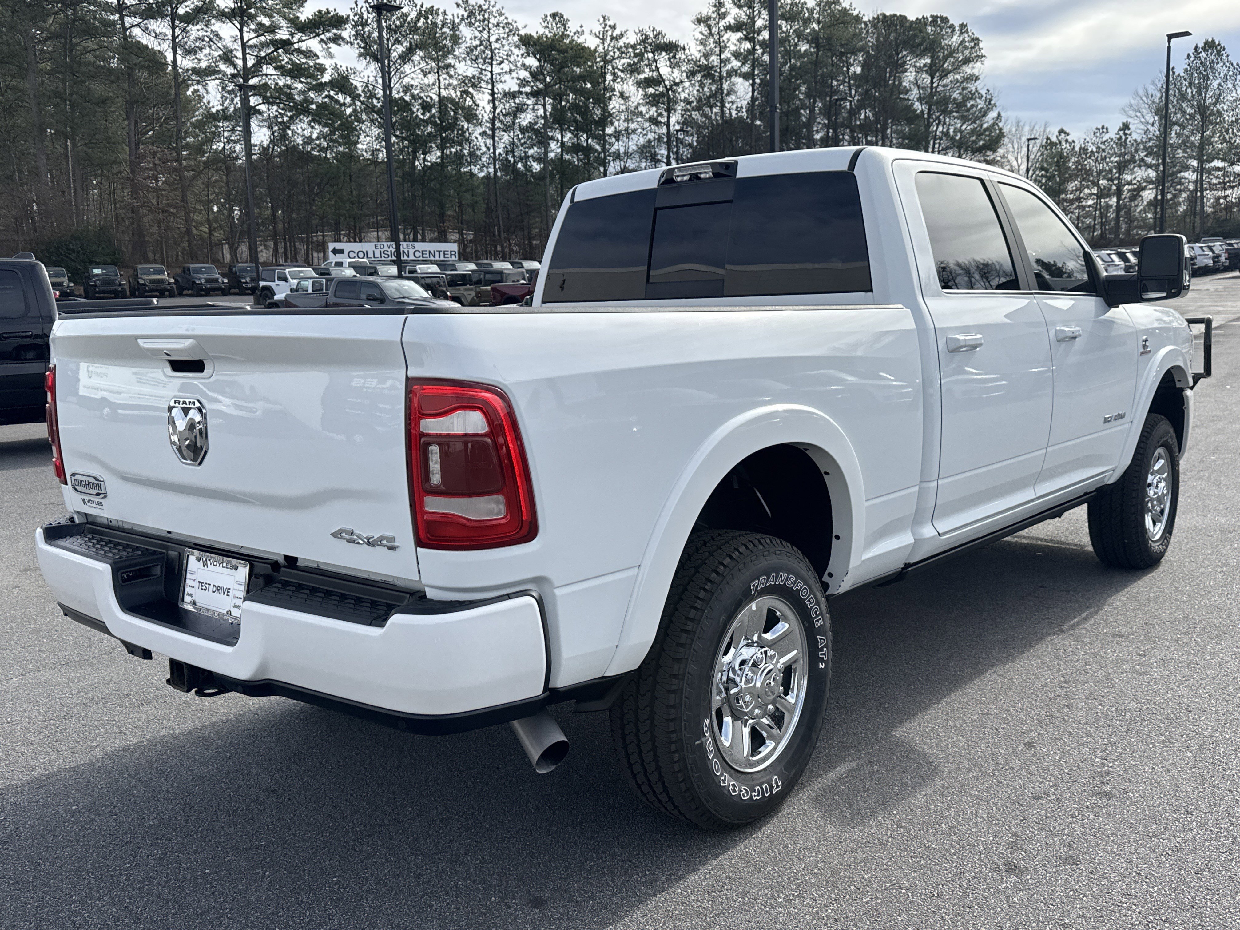 Used 2023 RAM 2500 Limited image 3