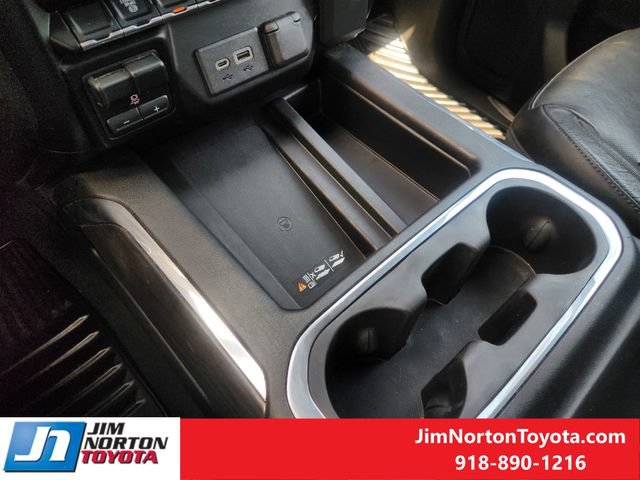 Used 2020 Chevrolet Silverado 2500 LTZ w/ LTZ Plus Package AWD/4WD image 21
