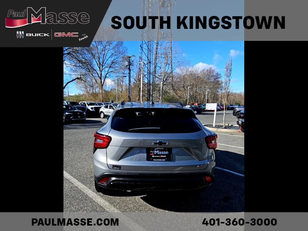 Used 2024 Chevrolet Trax RS FWD image 5