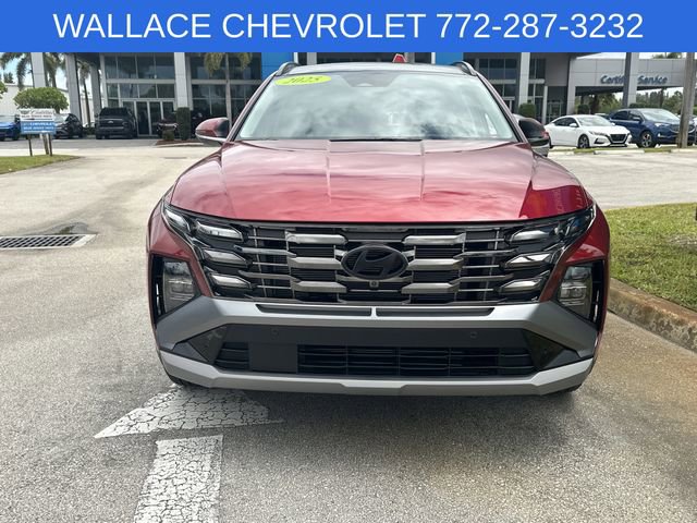 Used 2025 Hyundai Tucson Limited FWD image 3
