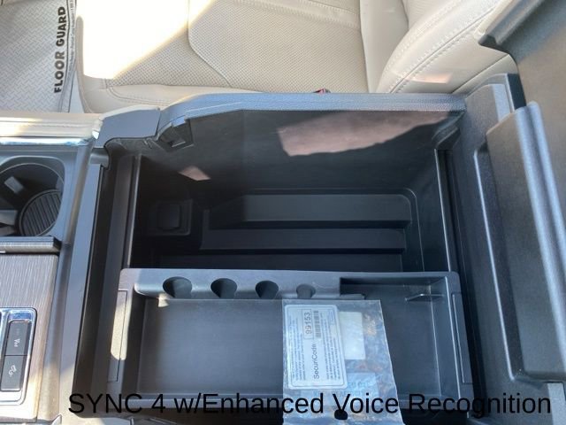 Used 2022 Ford Expedition Max Limited image 22